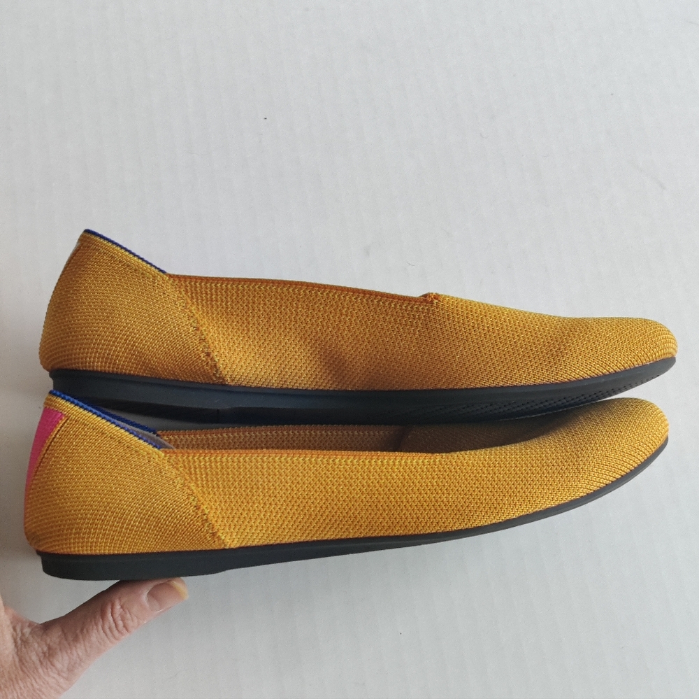 Rothy’s The Loafer – Sunflower Yellow with Pink Stripe | Size 8.5 NWOT - Picture 3 of 7